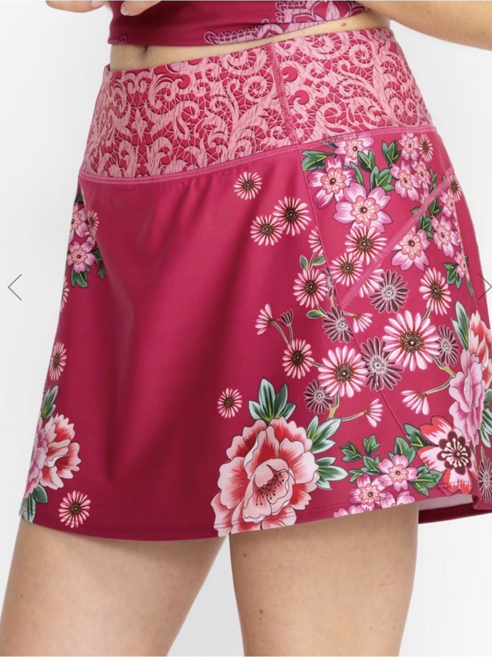 Johnny Was BEE ACTIVE DOLPHIN HEM SKIRT Sz XL. Athletic Floral S26